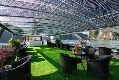 Alova Premium Cruise-Deluxe Tour in Ha Long ( Tour from Ha Long Bay) Alova Premium Cruise-Deluxe Tour in Ha Long ( Tour from Ha Long Bay)