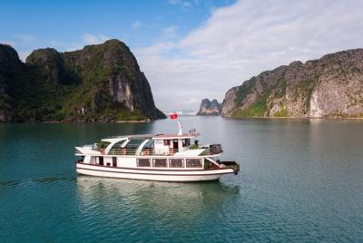 Estella Premium Cruise - Premium Day Cruise from Tuan Chau Island ( Ha Long Bay) Estella Premium Cruise - Premium Day Cruise from Tuan Chau Island ( Ha Long Bay)