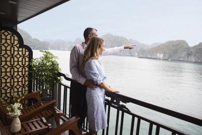 Overnight at GREAT BALCONY Cruises - All inclusions - unique experience Overnight at GREAT BALCONY Cruises - All inclusions - unique experience