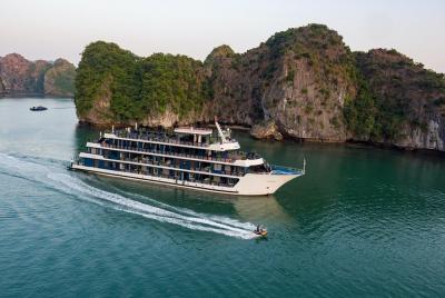 Halong Rosy 5Star Cruises 3days/2night on Lan Ha Bay