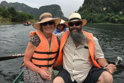 Hoa Lu - Tam Coc 1 Day Group Tour Hoa Lu - Tam Coc 1 Day Group Tour