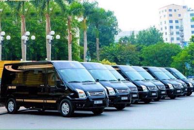 Private transfer: From Ha Long Bay to Ha Noi Centre Private transfer: From Ha Long Bay to Ha Noi Centre