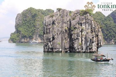 Halong Bay 7 hours Cruising: Visit the most famous landscapes, ka Halong Bay 7 hours Cruising: Visit the most famous landscapes, ka