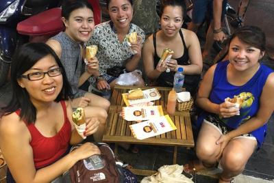 Private Tour: Hanoi Walking Street Food Tour Private Tour: Hanoi Walking Street Food Tour