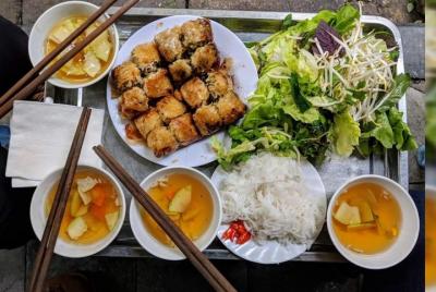 Local Street Food Tour in Hanoi with Local Expert Private Tour Local Street Food Tour in Hanoi with Local Expert Private Tour