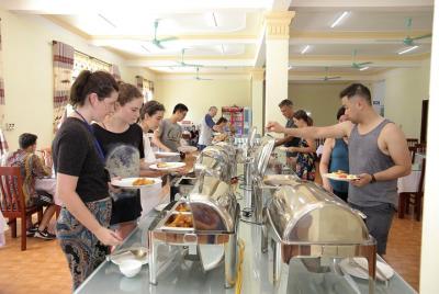 Hanoi City Walking Tours - Ninh Binh ( Hoa Lu,Tam Coc) with boating and biking Hanoi City Walking Tours - Ninh Binh ( Hoa Lu,Tam Coc) with boating and biking