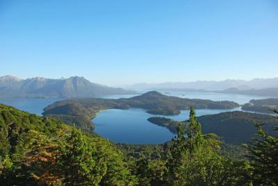 Bella Vista Trekking Tour with Transport from Bariloche Bella Vista Trekking Tour with Transport from Bariloche
