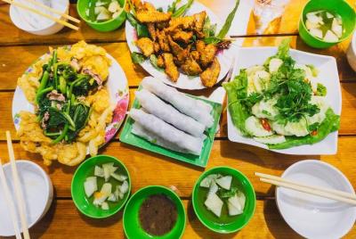 Hanoi Street Food Tour In Lunch Time - 3 Hours