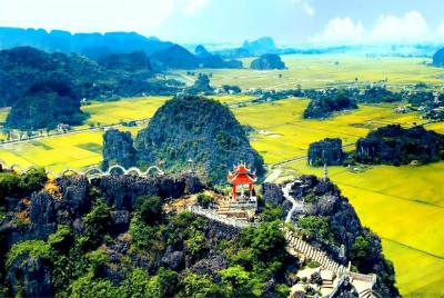 Luxury Hoa Lu Tam Coc Mua Cave Amazing View 1 Day Tour Luxury Hoa Lu Tam Coc Mua Cave Amazing View 1 Day Tour