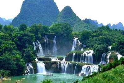 Ba Be Lake - Ban Gioc Waterfall Group Tour 3 Days 2 Nights Ba Be Lake - Ban Gioc Waterfall Group Tour 3 Days 2 Nights