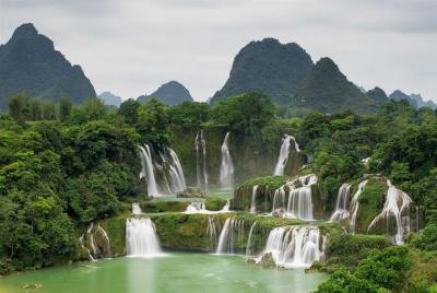 Ba be - Ban Gioc waterfall 3 days 2 nights Ba be - Ban Gioc waterfall 3 days 2 nights