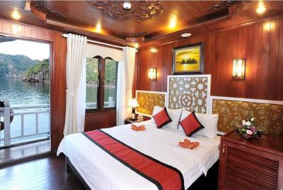 2-Day Halong Bay Overnight - Majestic Superior Cruise 2-Day Halong Bay Overnight - Majestic Superior Cruise