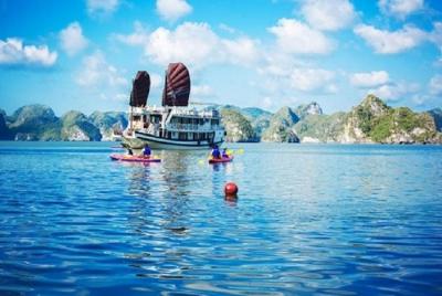 Halong Swan Cruise 3 days 2 nights boating trip Cong Dam Bai Tu Long from Hanoi Halong Swan Cruise 3 days 2 nights boating trip Cong Dam Bai Tu Long from Hanoi