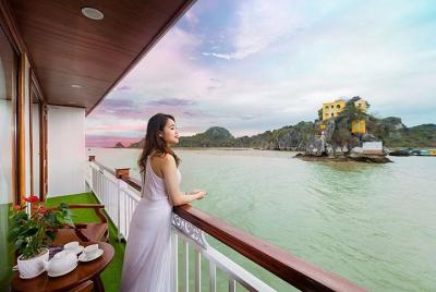 2 Nights on BEST BALCONY CRUISES: All-Inclusive package 2 Nights on BEST BALCONY CRUISES: All-Inclusive package
