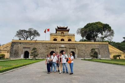 8-Day Tour in Vietnam and Laos with Accommodation 8-Day Tour in Vietnam and Laos with Accommodation