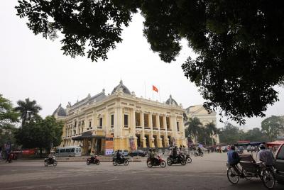 12-Day Private Tour of Vietnam and Cambodia from Hanoi 12-Day Private Tour of Vietnam and Cambodia from Hanoi