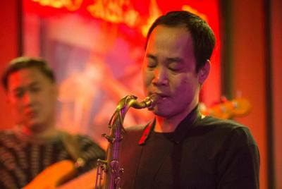 Walking Street Food Tour and Hidden Music