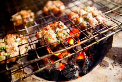 HANOI STREET FOOD TOUR at NIGHT