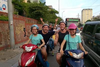5-Hour Beer Night Trip by Motorbike in Hanoi