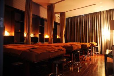 Experience great treatment with a unique space in the heart of th Experience great treatment with a unique space in the heart of th