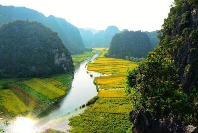 Deluxe one day trip Hoa Lu and Tam Coc - buffet Lunch Deluxe one day trip Hoa Lu and Tam Coc - buffet Lunch