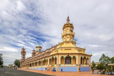 Full-Day Tour of Cao Dai Temple and Cu Chi Tunnels from Ho Chi Minh City Full-Day Tour of Cao Dai Temple and Cu Chi Tunnels from Ho Chi Minh City