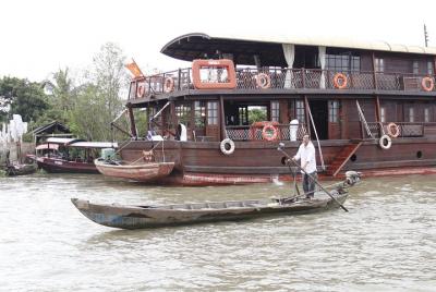 Cai Be Small Floating Market 1 day tour from Ho Chi Minh city Cai Be Small Floating Market 1 day tour from Ho Chi Minh city