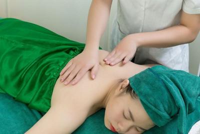 Back massage Back massage