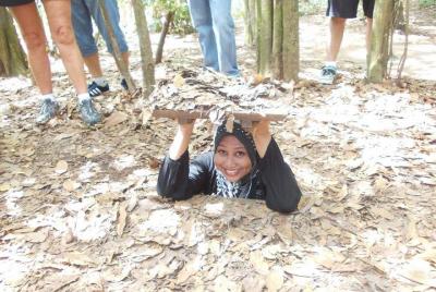 Cuchi Tunnels and Hochiminh City Muslim Tour 1 Day Cuchi Tunnels and Hochiminh City Muslim Tour 1 Day