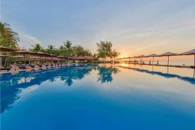 Big Promotion | 4 Star Beach Resort | From Ho Chi Minh To Mui Ne 2 Days Tour Big Promotion | 4 Star Beach Resort | From Ho Chi Minh To Mui Ne 2 Days Tour
