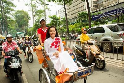 4-Hour Ho Chi Minh City Market Tour by Cyclo 4-Hour Ho Chi Minh City Market Tour by Cyclo