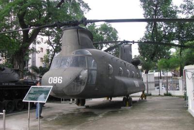 Deluxe Half-Day Saigon Sightseeing Group Tour Deluxe Half-Day Saigon Sightseeing Group Tour
