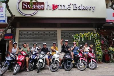 Morning City Tour With Scooters Morning City Tour With Scooters