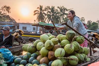 Discover Cai Be Floating Market and Tan Phong Island in small group Discover Cai Be Floating Market and Tan Phong Island in small group