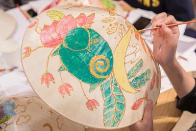 Paint & Personalize a Vietnamese Non La with B/S Art Studio topic Paint & Personalize a Vietnamese Non La with B/S Art Studio topic