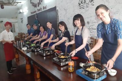 Chef Vu Cooking Class Plus Market Trip in Saigon Center (Pick up by Cyclo) Chef Vu Cooking Class Plus Market Trip in Saigon Center (Pick up by Cyclo)