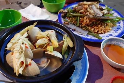 Non Touristy Street Food With Locals  Non Touristy Street Food With Locals