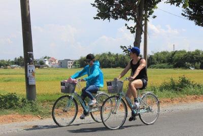 Half-day FOODIE TOUR BY BICYCLE & VISIT TRA QUE VEGETABLE VILLAGE Half-day FOODIE TOUR BY BICYCLE & VISIT TRA QUE VEGETABLE VILLAGE