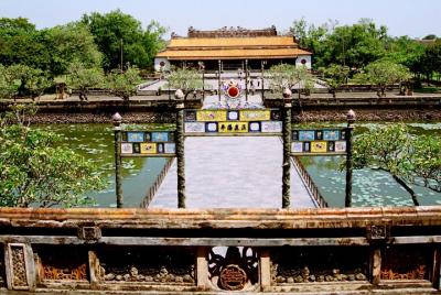 Daily Da Nang Hue City one day tour departure from Hoi An Daily Da Nang Hue City one day tour departure from Hoi An