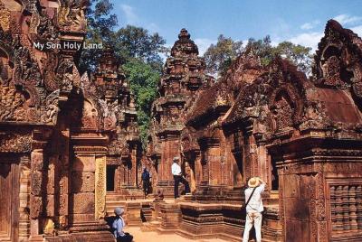 Hoi An Ancient city and My Son Sanctuary day trip including lunch and guide Hoi An Ancient city and My Son Sanctuary day trip including lunch and guide