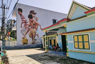 Visiting Tam Thanh mural village - Mother Thu monument Visiting Tam Thanh mural village - Mother Thu monument