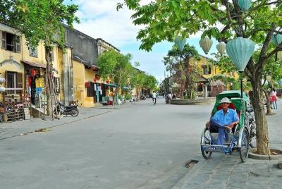 Half-day ANCIENT HOI AN WALKING TOUR Half-day ANCIENT HOI AN WALKING TOUR