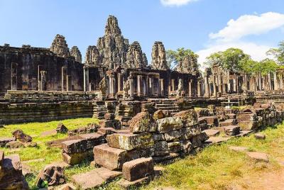 Private Full-Day Angkor Temple and Sunset Viewing Private Full-Day Angkor Temple and Sunset Viewing