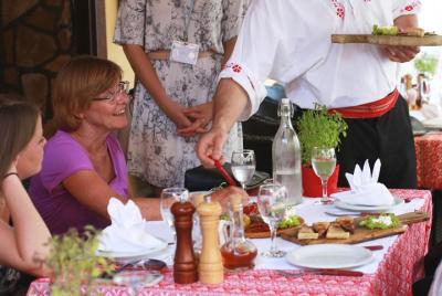 Zagreb: 3.5–Hour Traditional Culinary Walking Tour Zagreb: 3.5–Hour Traditional Culinary Walking Tour