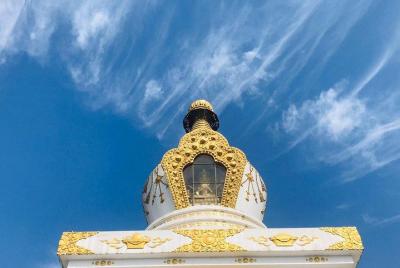 Jamchen Vijaya Stupa with short hike and Budanilkantha sightseein Jamchen Vijaya Stupa with short hike and Budanilkantha sightseein
