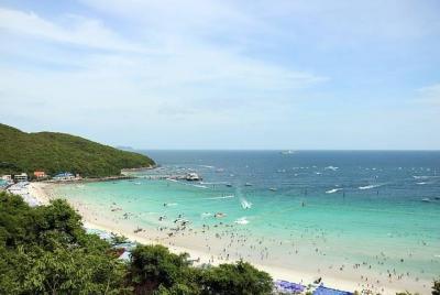 Koh Larn Trip from Pattaya including Seafood Lunch Koh Larn Trip from Pattaya including Seafood Lunch