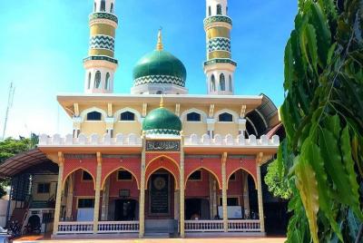 Pattaya Muslim Selfie City Tour with Halal Lunch Pattaya Muslim Selfie City Tour with Halal Lunch
