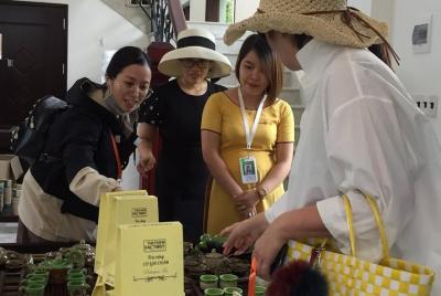 Coffee and tea making tour under the guidance of local people in Hoi An Coffee and tea making tour under the guidance of local people in Hoi An