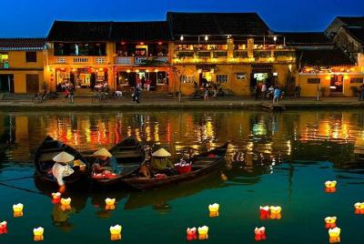 Explore Hoi An on Foot Explore Hoi An on Foot