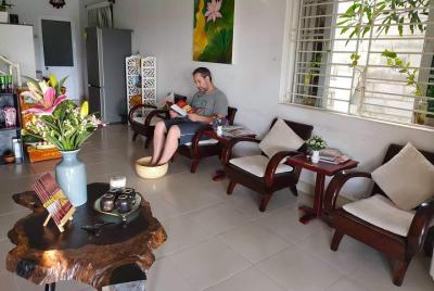 Ma Spa 60 Minute Essence Signature Massage Ma Spa 60 Minute Essence Signature Massage